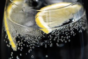 Welke cocktails moet je drinken in 2024: Hugo, Spicy Margarita en Aperol Spritz